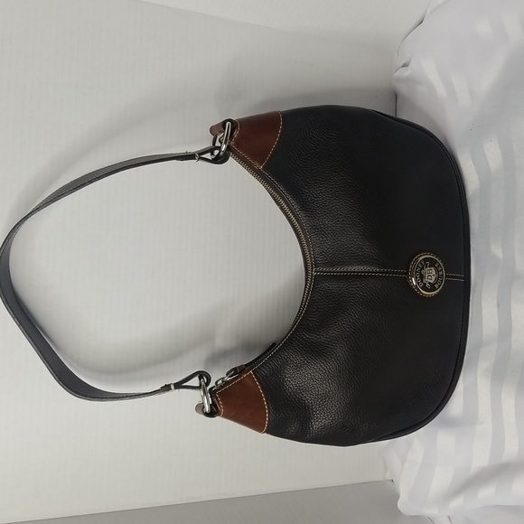 Dooney & Bourke Handbags - DOONEY &BOURKE  BROWN LEATHER SHOULDER BAG PURSE